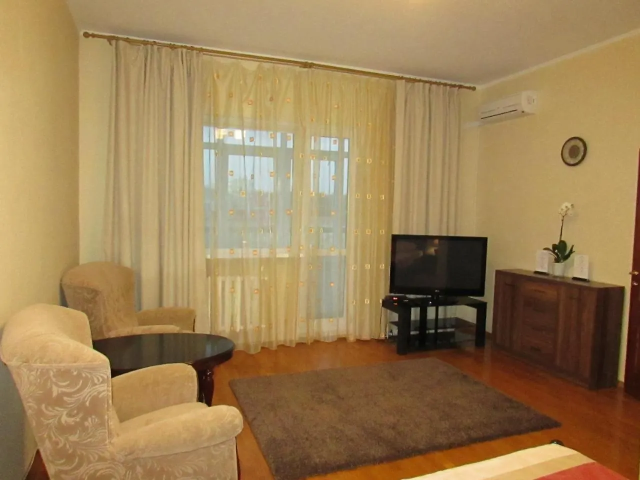 Botanic Apart Hotel Kiev