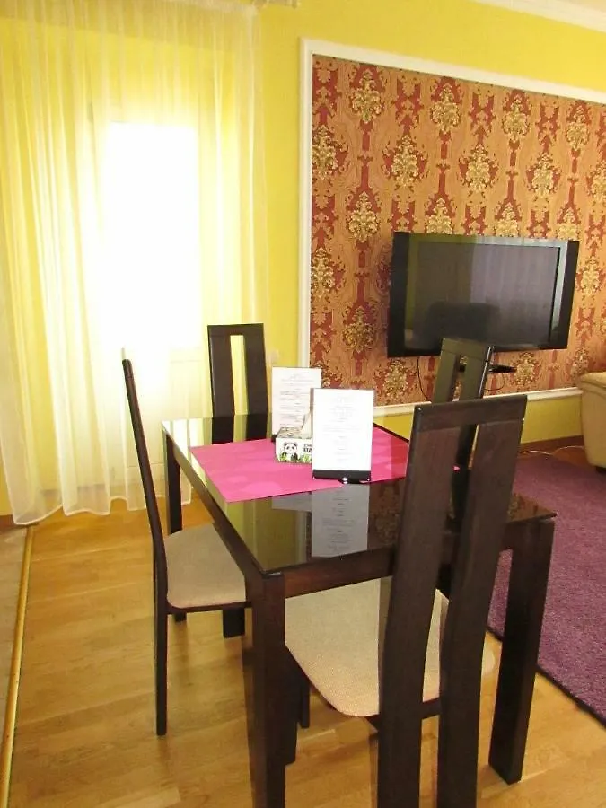 Botanic Apart Hotel 基輔