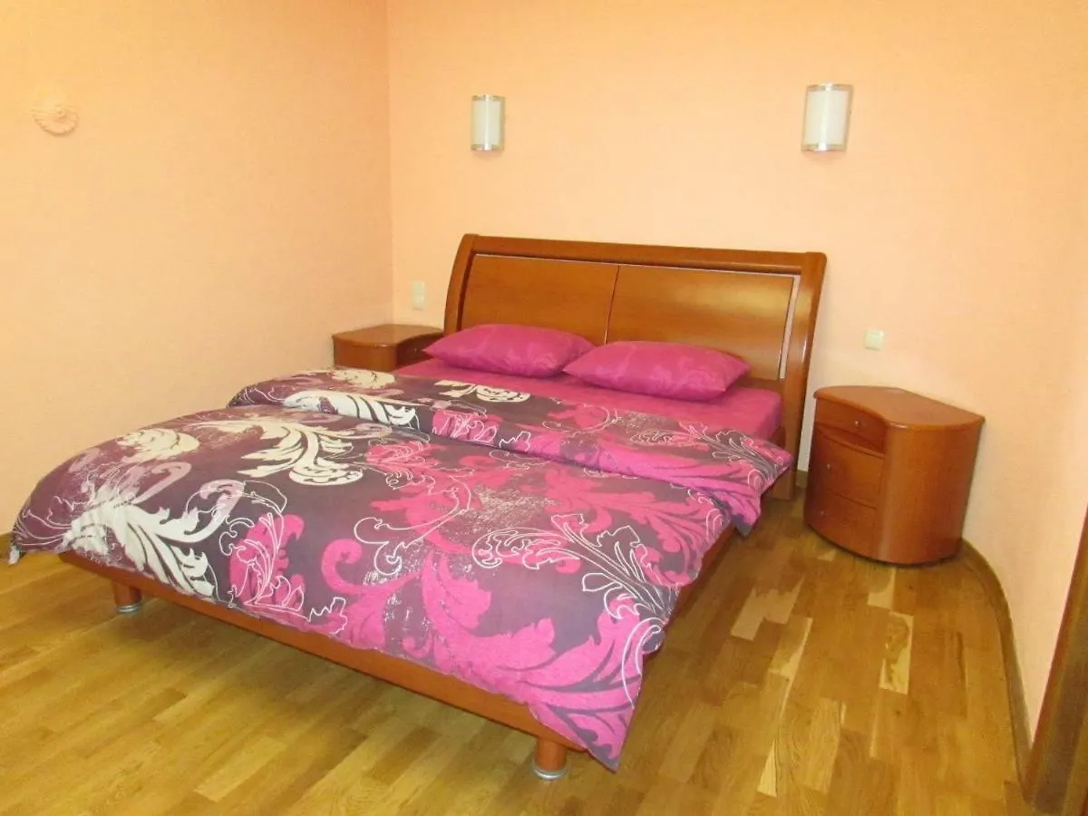 Botanic Apart Hotel Kiev
