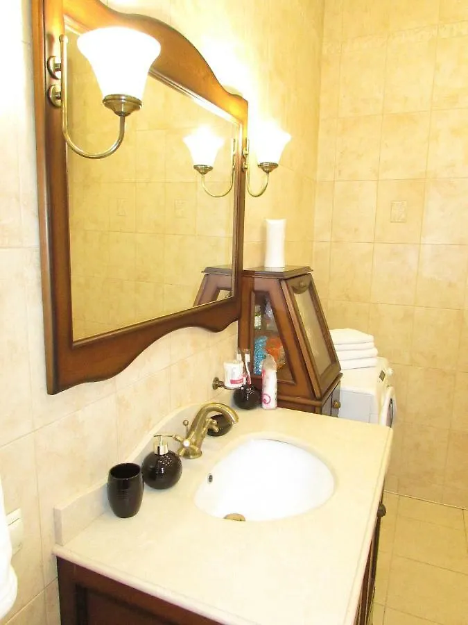 Botanic Apart Hotel Киев 0*,  Украина